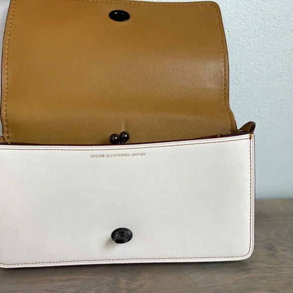 Coach 1941 Dinky, glove tanned leather with coin purse - Picture 2 of 7